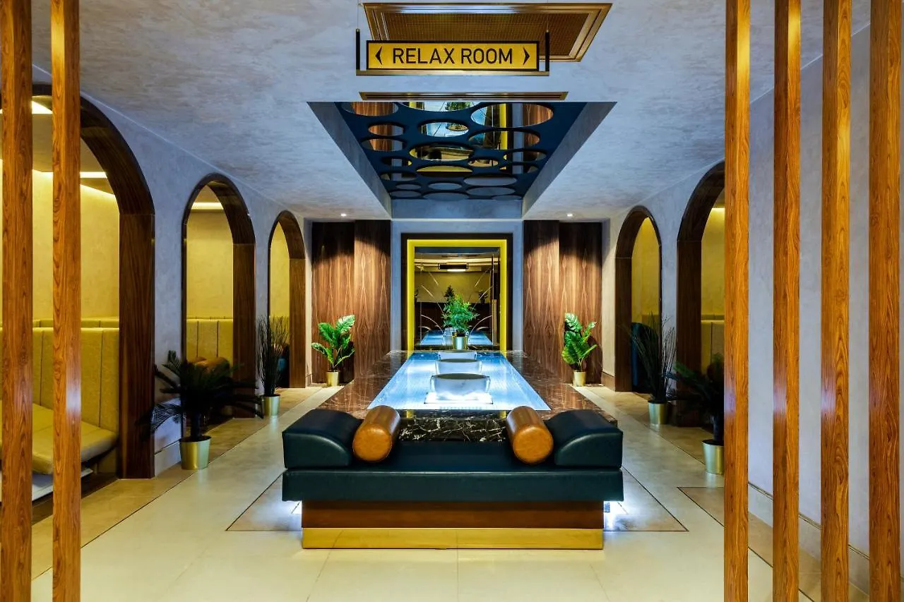 Beethoven Senfoni Hotel Istambul