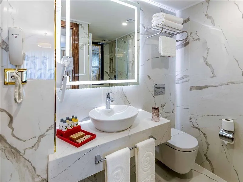 Beethoven Senfoni Hotel Istambul 4*,