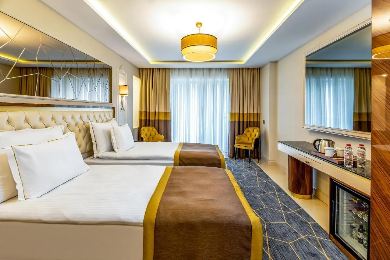 Beethoven Senfoni Hotel Istanboel